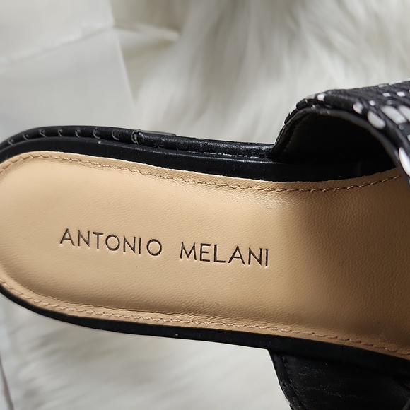 Antonio Melani, black and white Aztec, flat sandals, ankle straps, Sz 8.5 - Picture 6 of 7